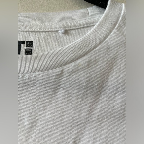KAWS x Uniqlo BFF Pocket Tee White - Picture 5 of 10